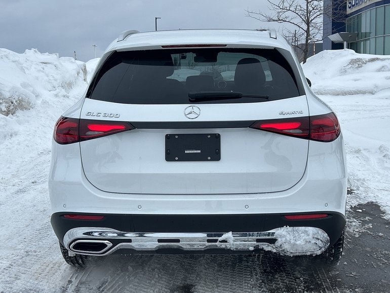 2026 Mercedes-Benz GLC