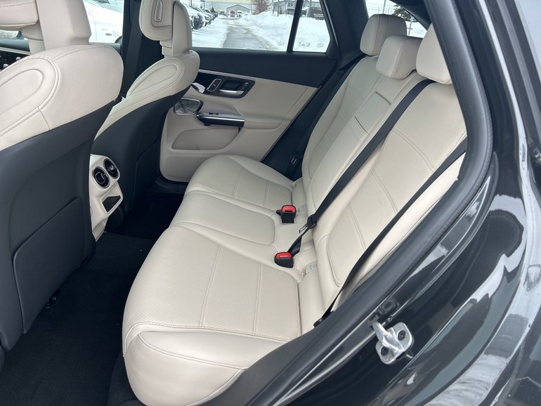 2026 Mercedes-Benz GLC