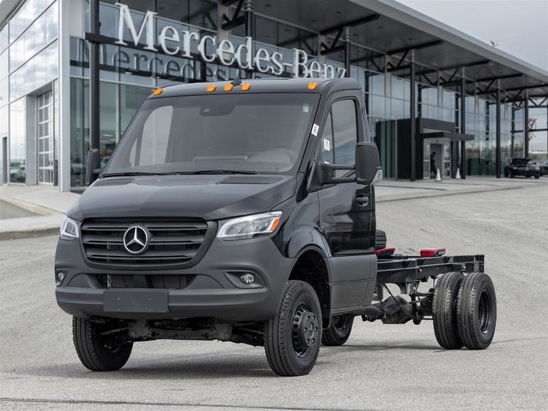 2024 Mercedes-Benz Sprinter Cab Chassis
