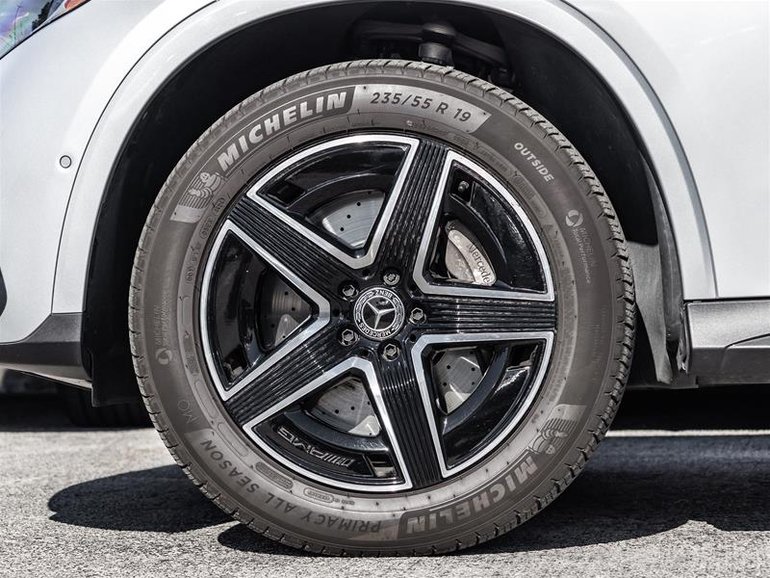 2024 Mercedes-Benz GLC300
