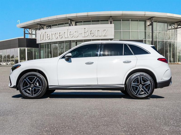 2025 Mercedes-Benz GLC300