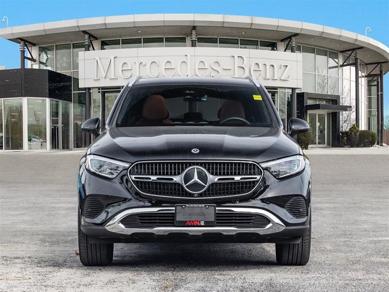2025 Mercedes-Benz GLC300