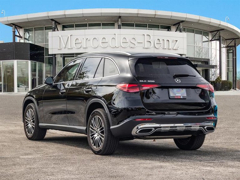 2025 Mercedes-Benz GLC300