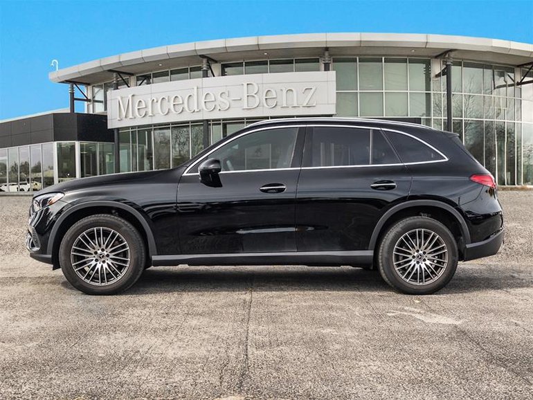 2025 Mercedes-Benz GLC300