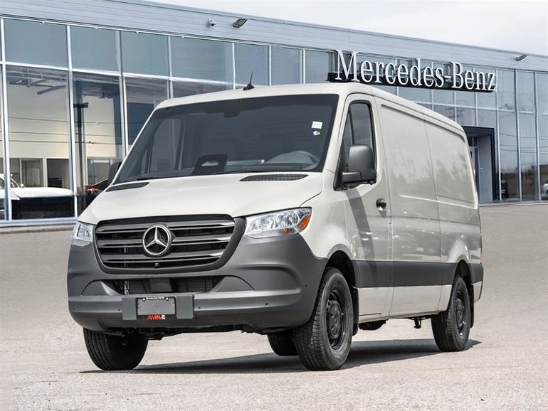 2026 Mercedes-Benz Sprinter 2500 144 Wheelbase Standard Roof RWD