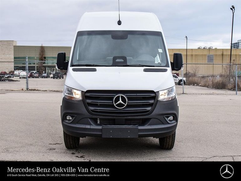 2025 Mercedes-Benz Sprinter 3500XD
