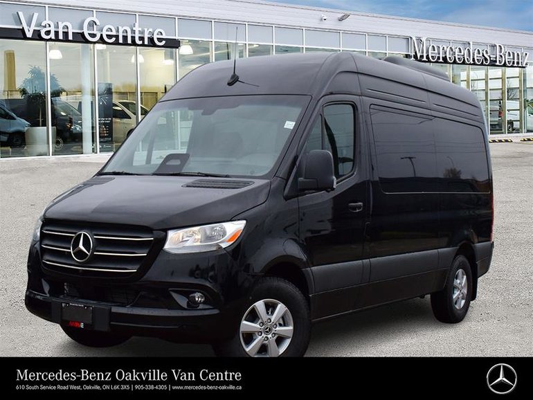 2026 Mercedes-Benz Sprinter Passenger Van 2500 Standard Roof I4 Diesel 144