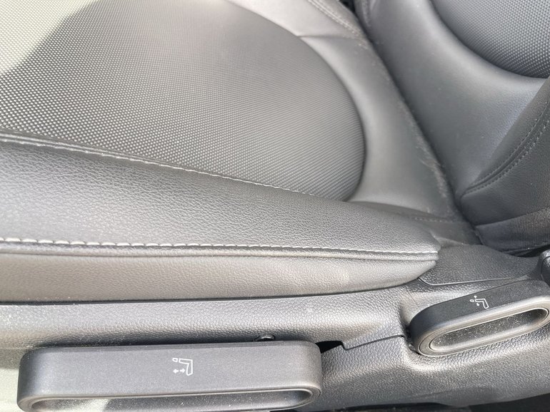 2023 MINI 3 Door