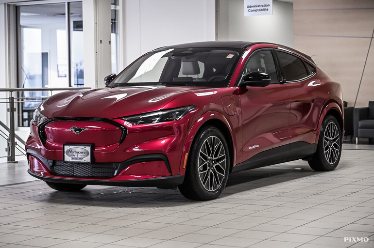 2025 Ford Mustang Mach-E