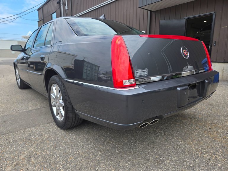 2011 Cadillac DTS