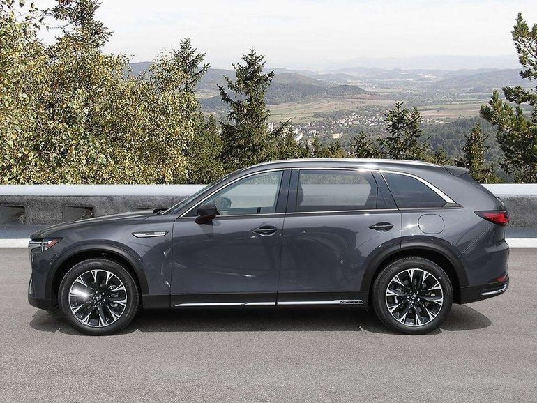 2025 Mazda CX-90 Plug-In Hybrid