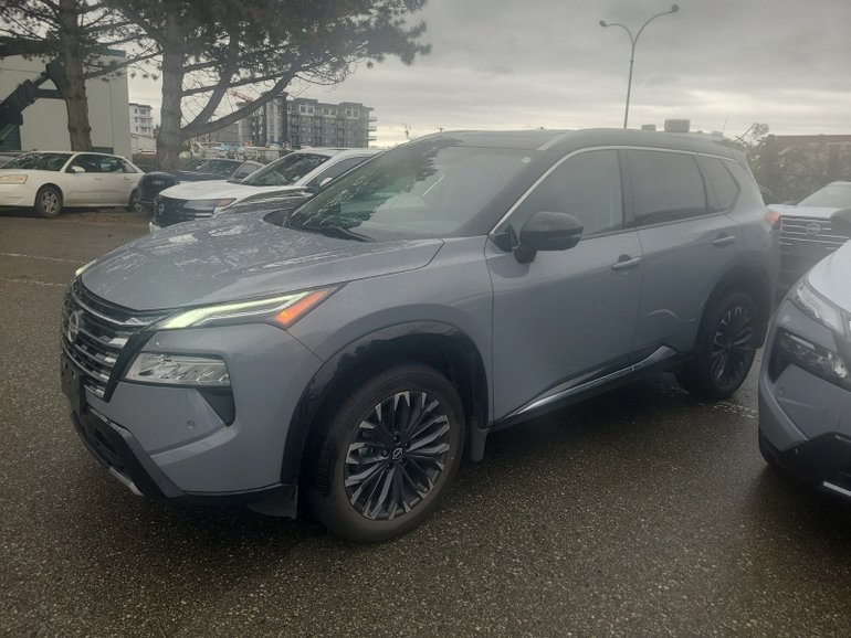 2024 Nissan Rogue PLATINUM // 2.99% FINANCING