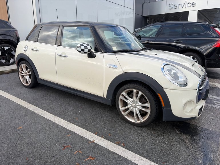 2015 MINI Cooper Hardtop 5 Door S