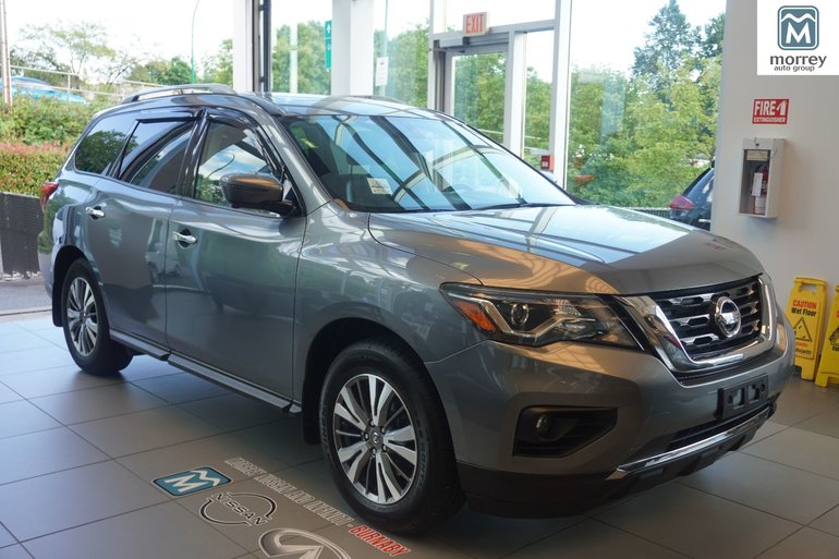 Used 2018 Nissan Pathfinder Sl Leather Navigation Sale Priced For Sale 34988 0 Morrey Auto Body And Glass