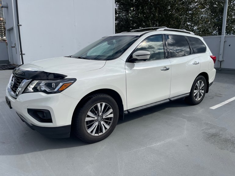 2020 Nissan Pathfinder SL PREMIUM // LEATHER