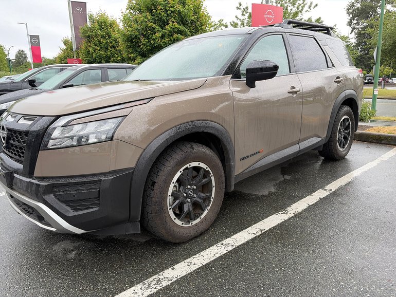 2024 Nissan Pathfinder ROCK CREEK // LOW KMS