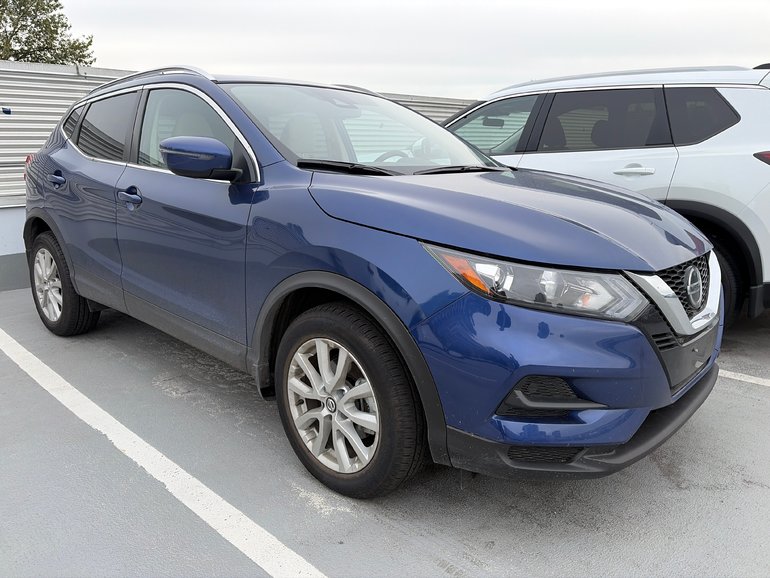 2023 Nissan Qashqai SV AWD // ULTRA LOW KMS