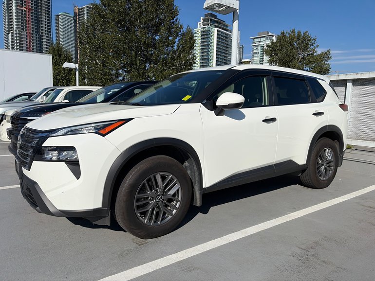 2024 Nissan Rogue S AWD // NO ACCIDENTS