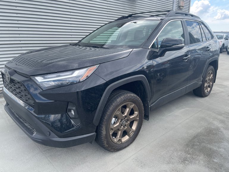 2025 Toyota RAV4 HYBRID XLE WOODLAND EDITION