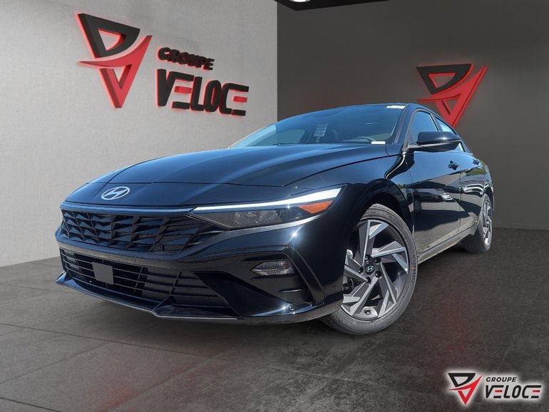 2026 Hyundai Elantra Luxury IVT