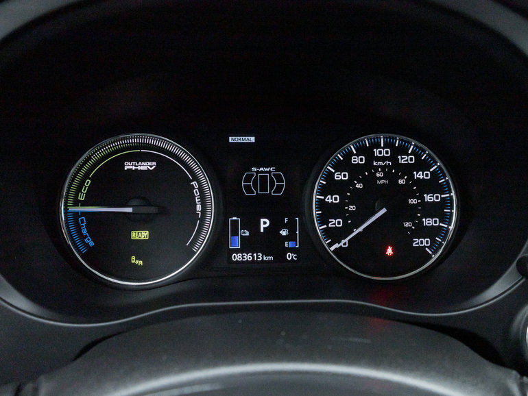 2018 Mitsubishi Outlander PHEV