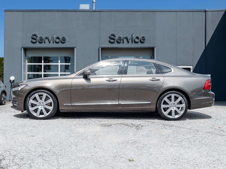 2017 Volvo S90