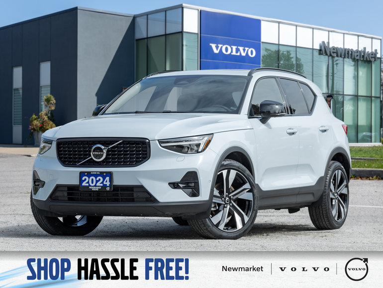 2025 Volvo XC40 B5 AWD Plus Dark Theme  CPO  CLOUD BLUE