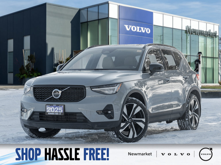 2025 Volvo XC40