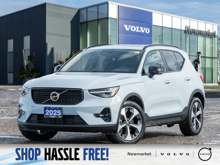 2025 Volvo XC40