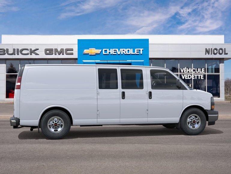 2025 GMC Savana Cargo 3500
