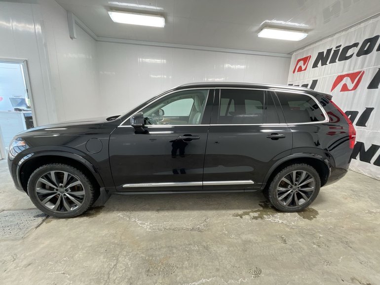 2022 Volvo XC90 RECHARGE