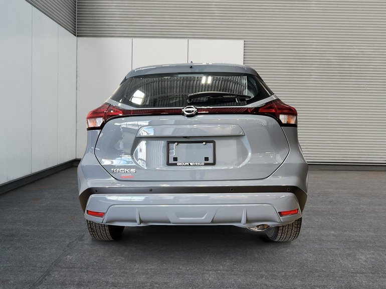 2025 Nissan Kicks Play