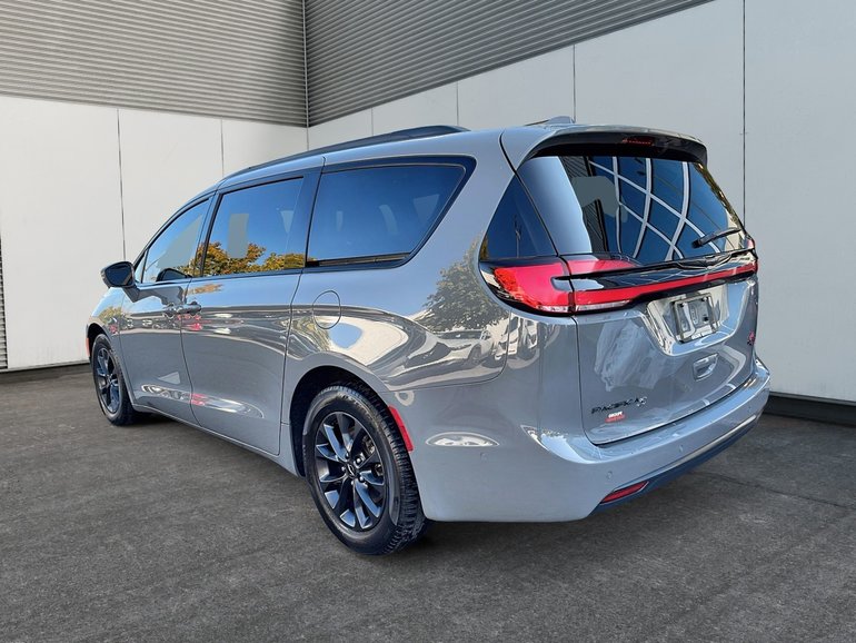 2022 Chrysler Pacifica
