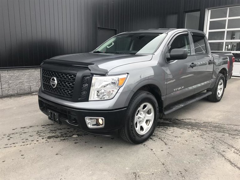 Grand Falls Windsor Nissan Used 2017 Nissan Titan Crew