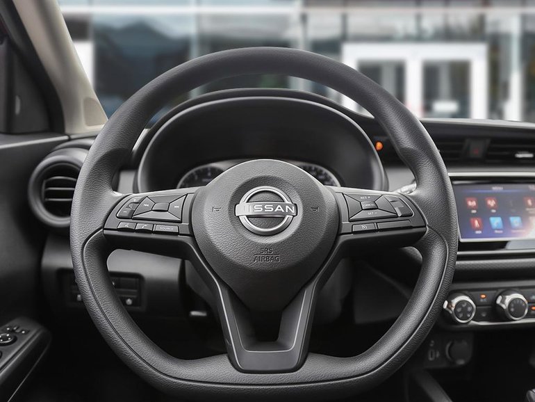 2025 Nissan Kicks Play