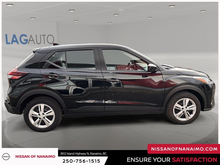 2025 Nissan Kicks Play