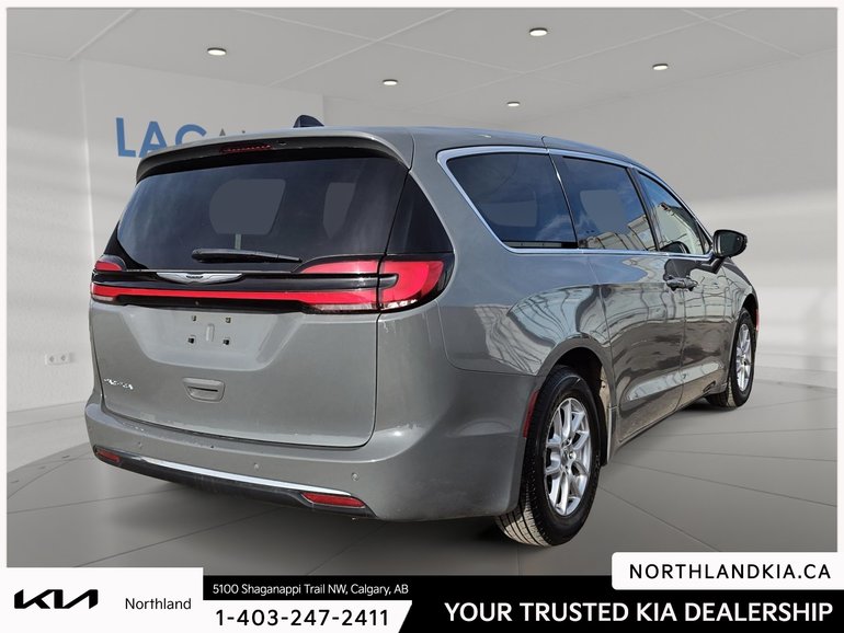 2023 Chrysler Pacifica