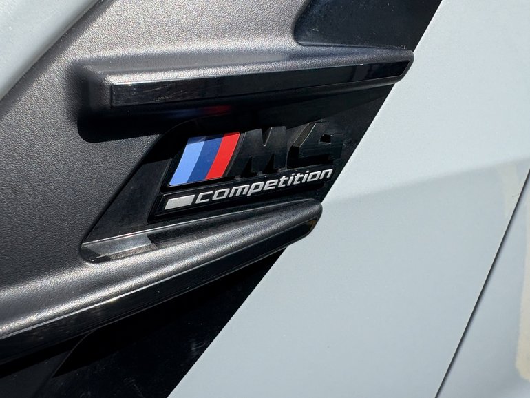 2022 BMW M4