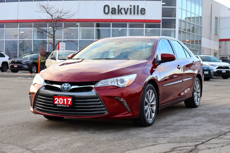 2017 Toyota Camry Hybrid