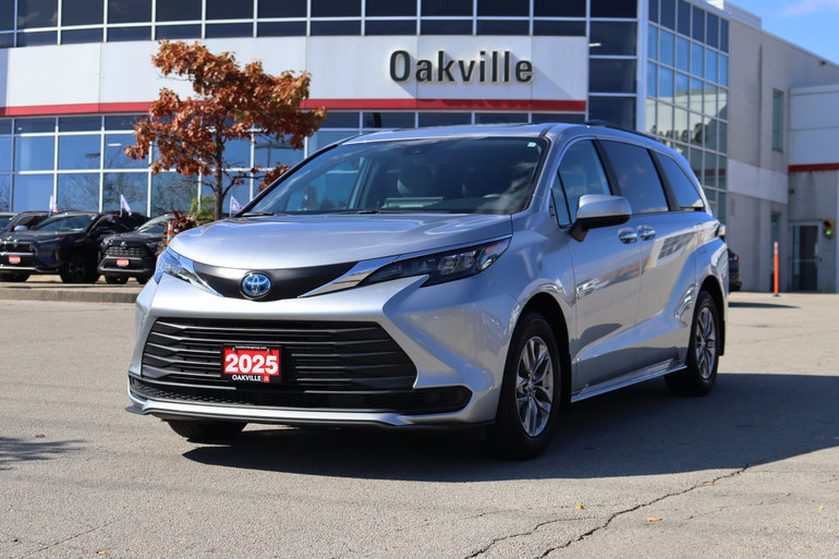2025 Toyota Sienna