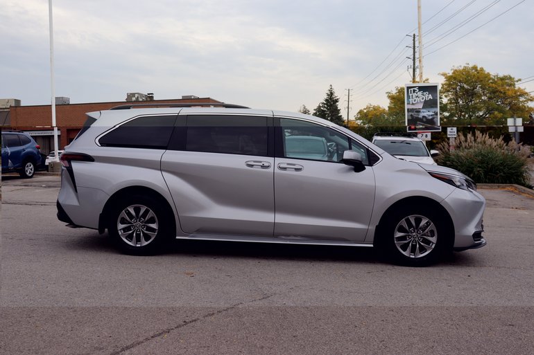 2025 Toyota Sienna