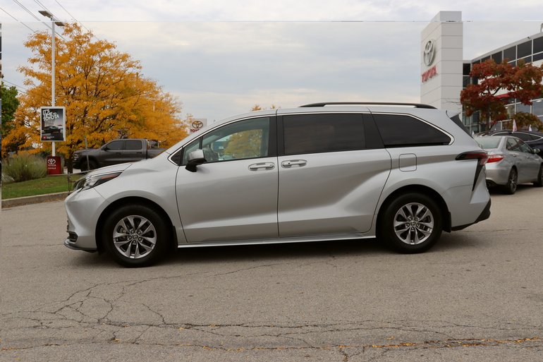 2025 Toyota Sienna