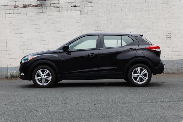 2020 Nissan Kicks S CVT