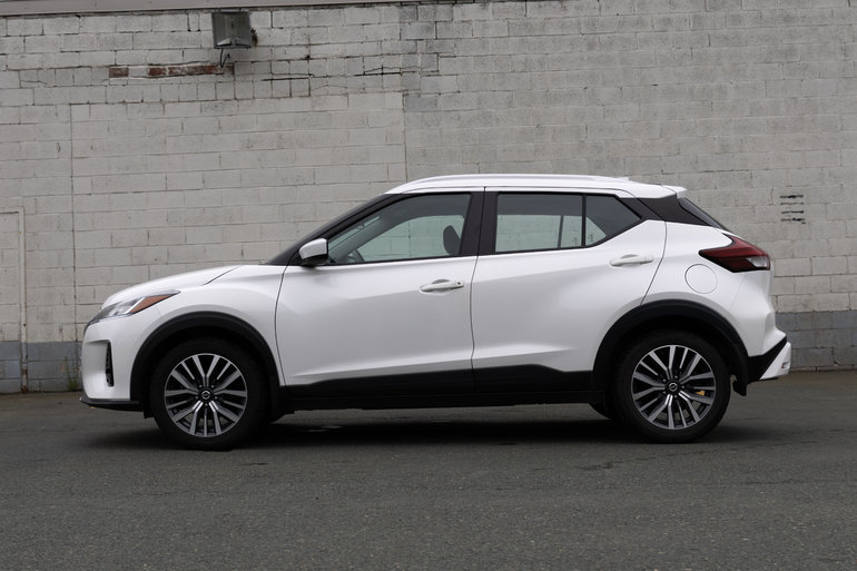 2021 Nissan Kicks SV CVT