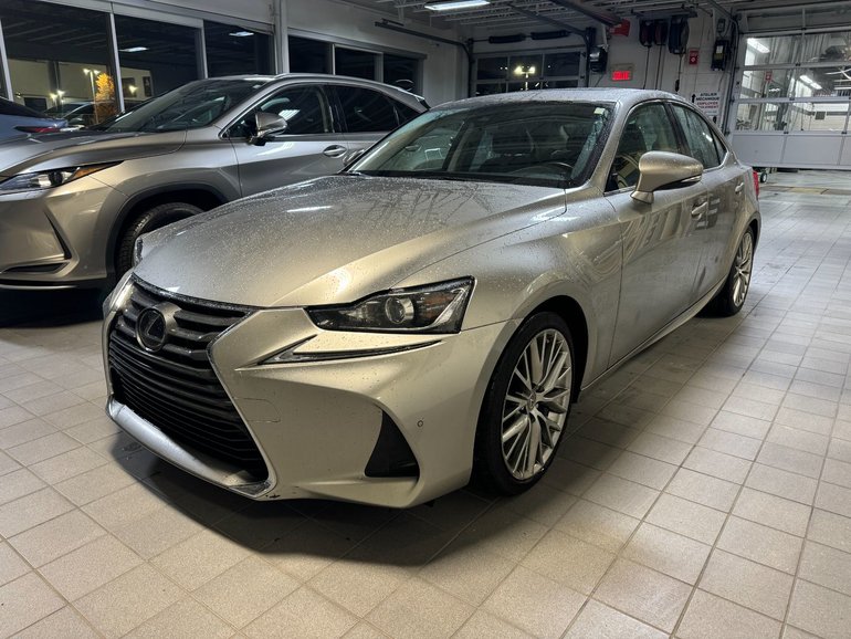 2018 Lexus IS