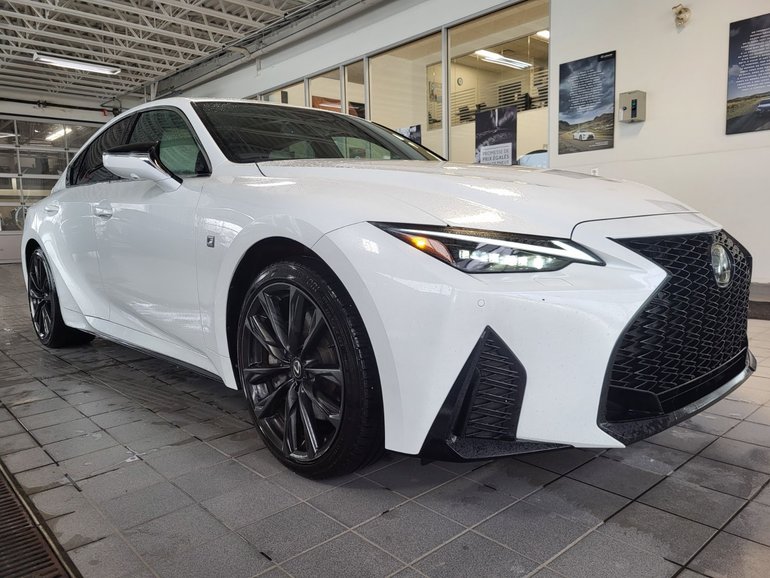 2024 Lexus IS