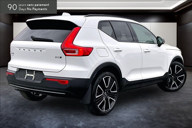 2024 Volvo XC40