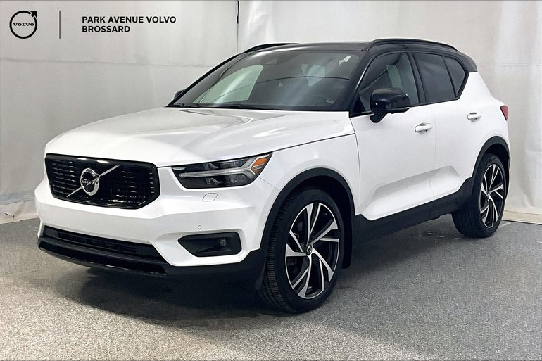 2022 Volvo XC40