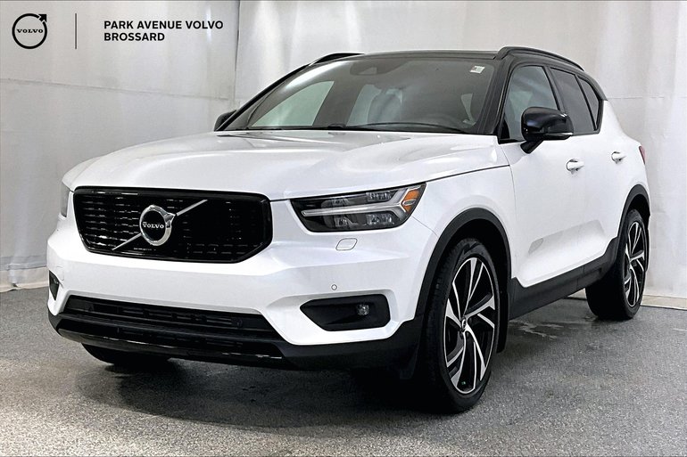 2022 Volvo XC40