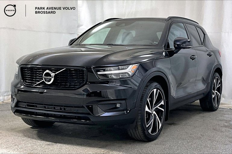 2022 Volvo XC40